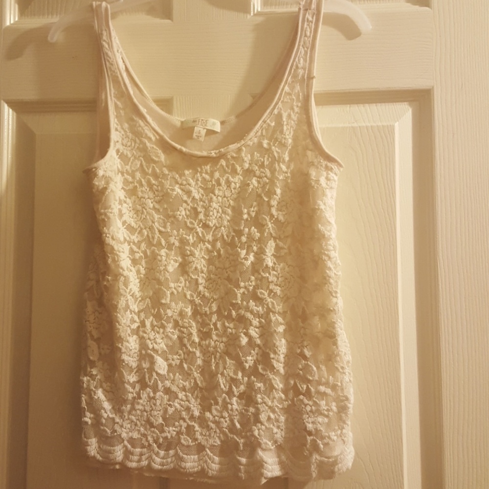 Love, Fire White floral crochet summer tank top